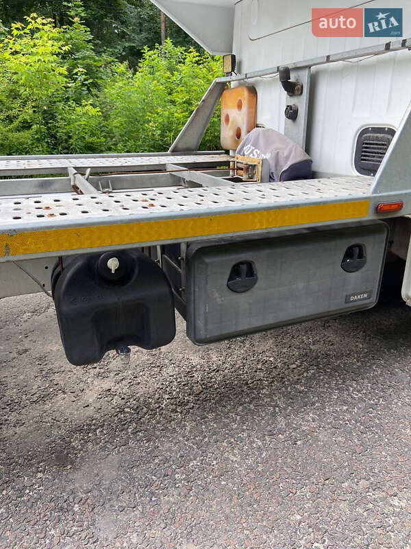 Автовоз Renault Master 2013 в Радивилове