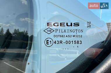 Вантажний фургон Renault Master 2021 в 