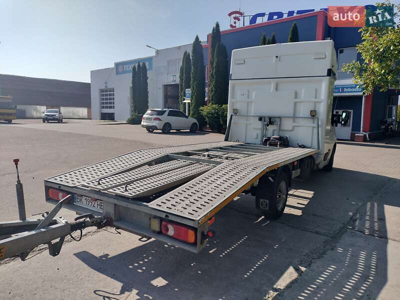 Автовоз Renault Master 2016 в Рівному
