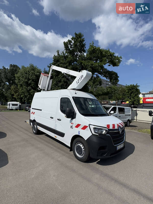 Renault Master 2021