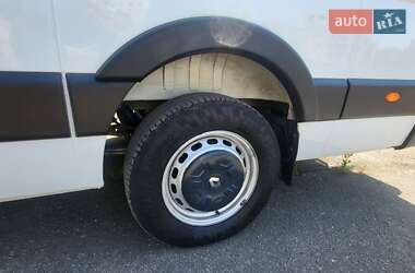 Грузовой фургон Renault Master 2015 в 