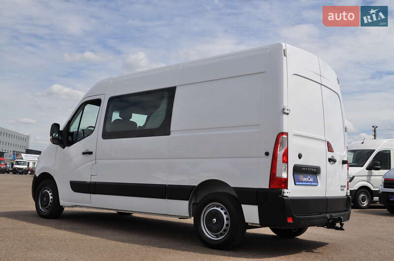 Грузопассажирский фургон Renault Master 2018 в Киеве