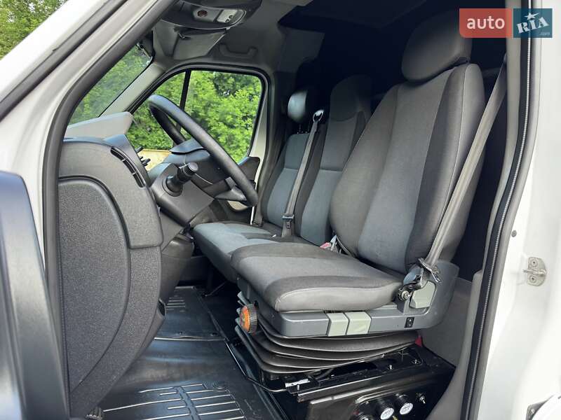 Автовоз Renault Master 2015 в Тернополе