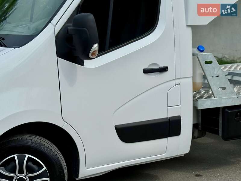 Автовоз Renault Master 2015 в Тернополе