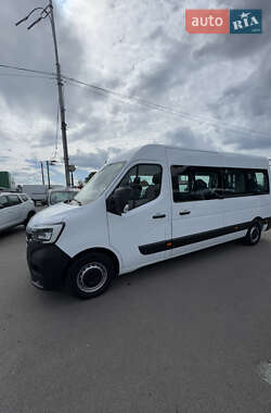 Микроавтобус Renault Master 2020 в 