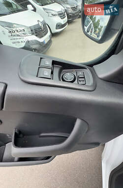 Микроавтобус Renault Master 2020 в 
