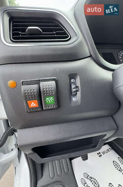 Микроавтобус Renault Master 2020 в 