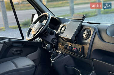Грузовой фургон Renault Master 2018 в 