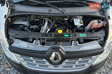 Грузовой фургон Renault Master 2018 в 