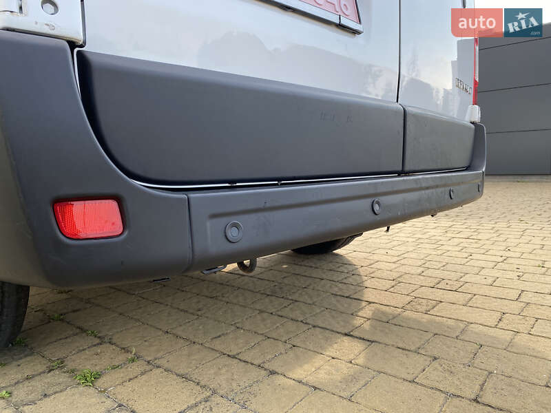 Грузовой фургон Renault Master 2018 в Львове
