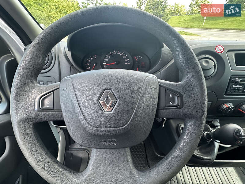 Грузовой фургон Renault Master 2018 в Львове