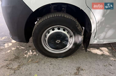 Грузовой фургон Renault Master 2020 в 