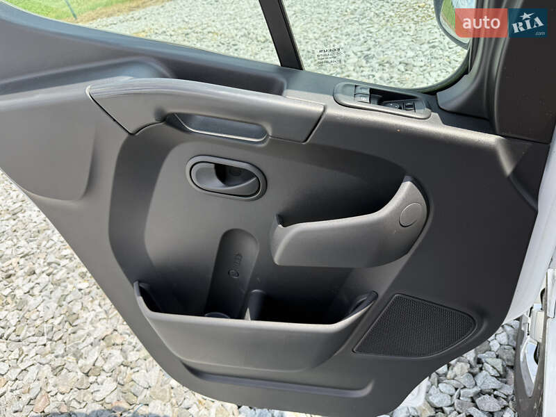 Грузовой фургон Renault Master 2020 в Дубно