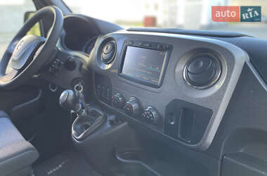 Грузовой фургон Renault Master 2020 в 