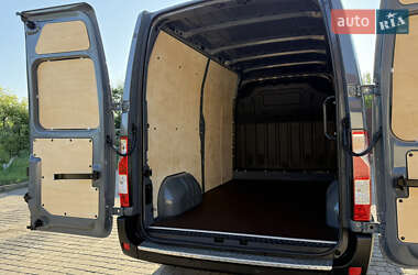 Грузовой фургон Renault Master 2020 в 