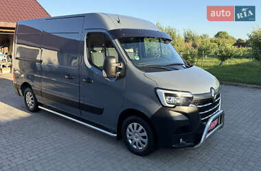 Грузовой фургон Renault Master 2020 в 