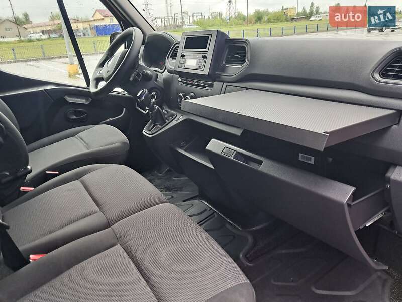 Грузовой фургон Renault Master 2020 в Нововолынске