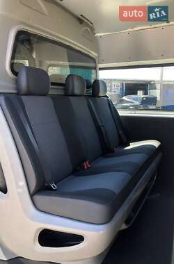 Грузопассажирский фургон Renault Master 2010 в 