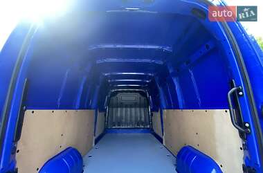 Вантажний фургон Renault Master 2023 в 
