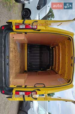 Грузовой фургон Renault Master 2020 в 