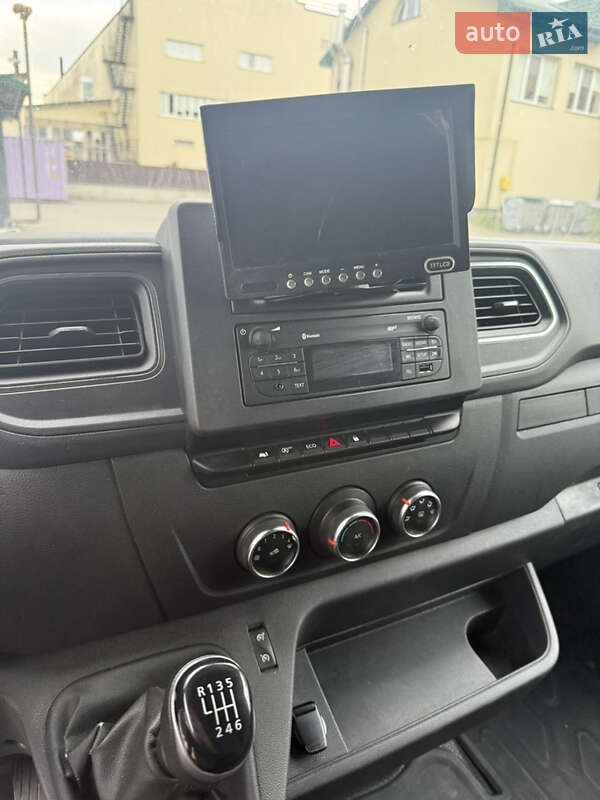 Грузовой фургон Renault Master 2020 в Луцке