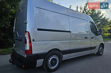 Грузовой фургон Renault Master 2018 в 