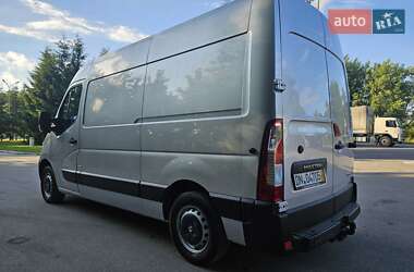 Грузовой фургон Renault Master 2018 в 