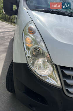 Грузовой фургон Renault Master 2013 в 