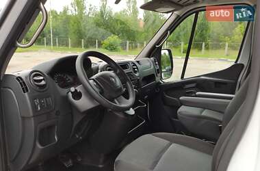 Грузовой фургон Renault Master 2019 в 