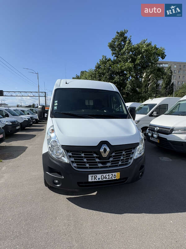 Грузовой фургон Renault Master 2017 в Киеве