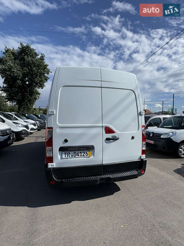 Грузовой фургон Renault Master 2017 в Киеве