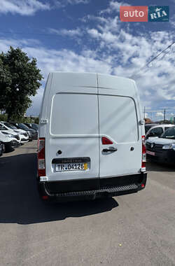 Грузовой фургон Renault Master 2017 в 