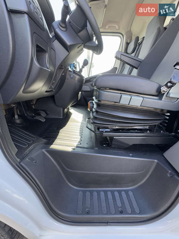 Грузовой фургон Renault Master 2017 в Киеве