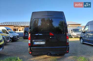 Грузовой фургон Renault Master 2016 в 