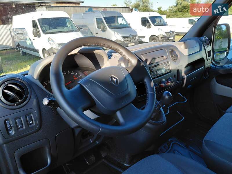 Грузовой фургон Renault Master 2016 в Ивано-Франковске