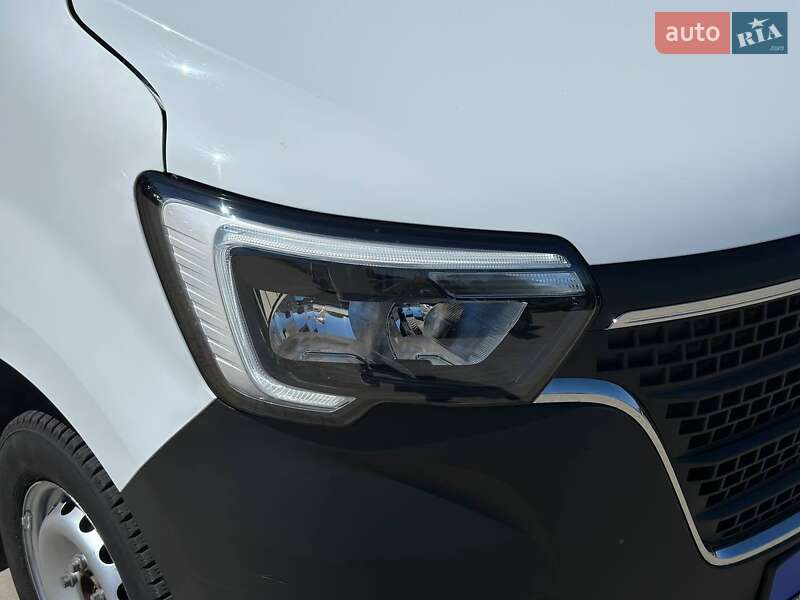 Грузовой фургон Renault Master 2019 в Луцке