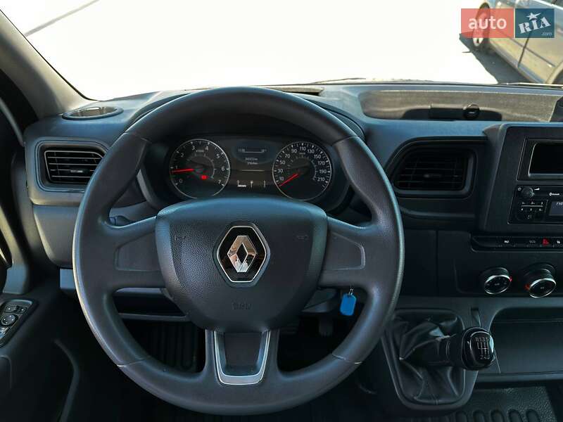 Грузовой фургон Renault Master 2019 в Луцке