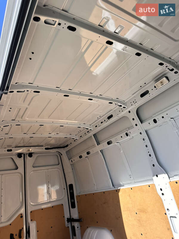Грузовой фургон Renault Master 2020 в Дубно