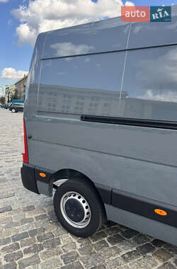 Грузовой фургон Renault Master 2023 в 