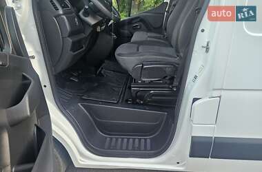 Грузовой фургон Renault Master 2021 в 