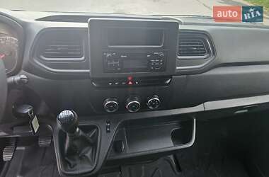 Грузовой фургон Renault Master 2021 в 