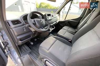 Грузовой фургон Renault Master 2023 в 