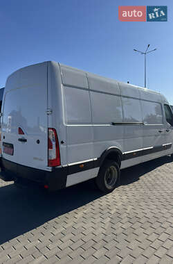 Грузовой фургон Renault Master 2021 в 