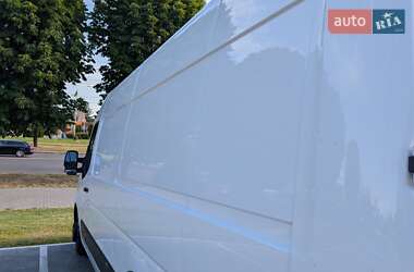 Грузовой фургон Renault Master 2020 в 