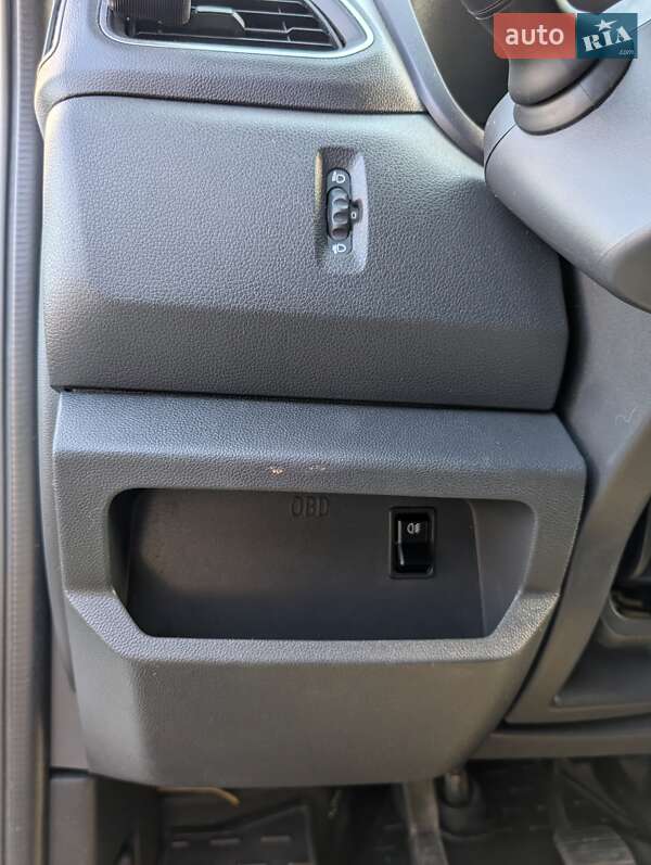 Грузовой фургон Renault Master 2020 в Луцке фото 39 Грузовой фургон Renault Master 2020 в Луцке