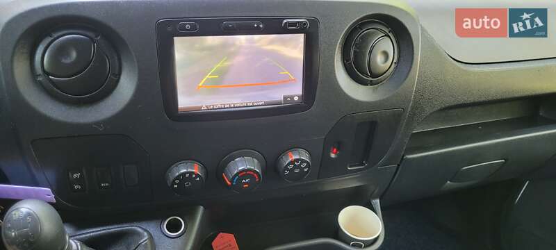 Грузопассажирский фургон Renault Master 2017 в Луцке