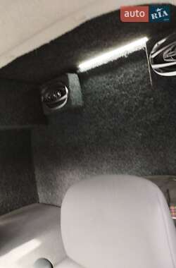 Грузовой фургон Renault Master 2018 в 