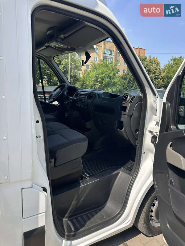 Грузовой фургон Renault Master 2019 в Дубно