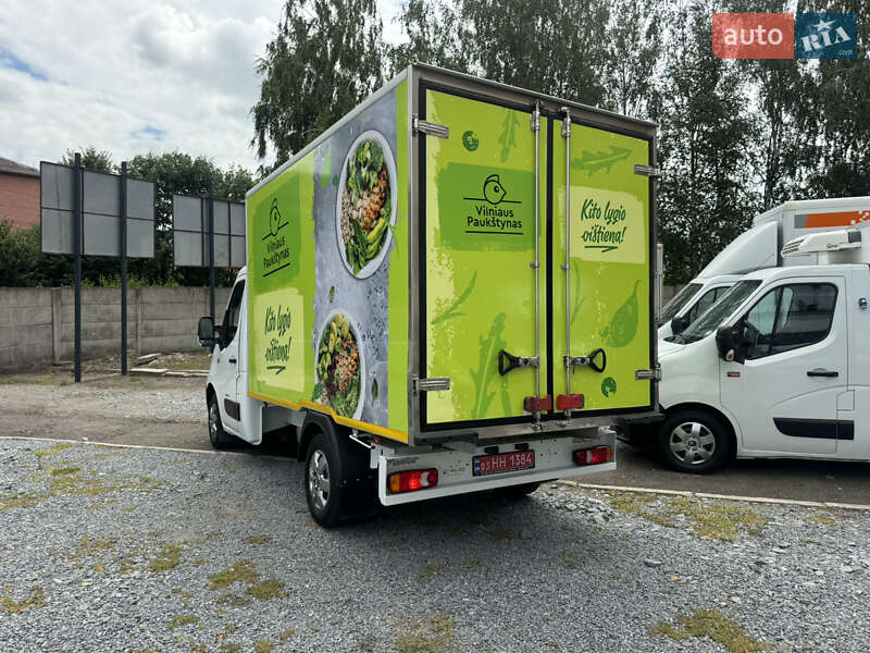 Інші вантажівки Renault Master 2016 в Рівному