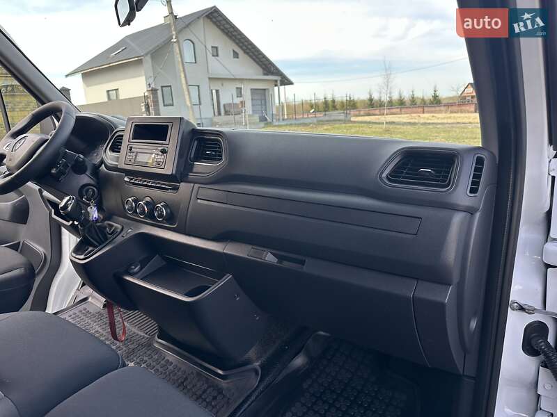 Тентований Renault Master 2020 в Ковелі
